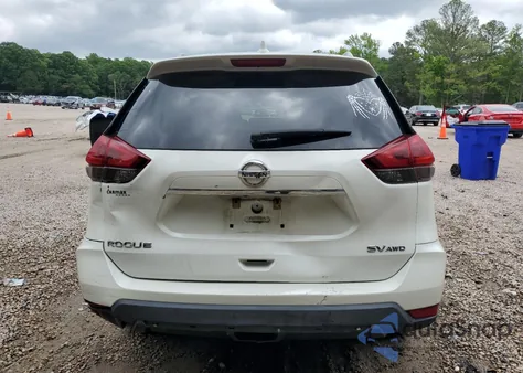 2018 Nissan Rogue S из США, поврежденный, VIN 5N1AT2MV6JC710819